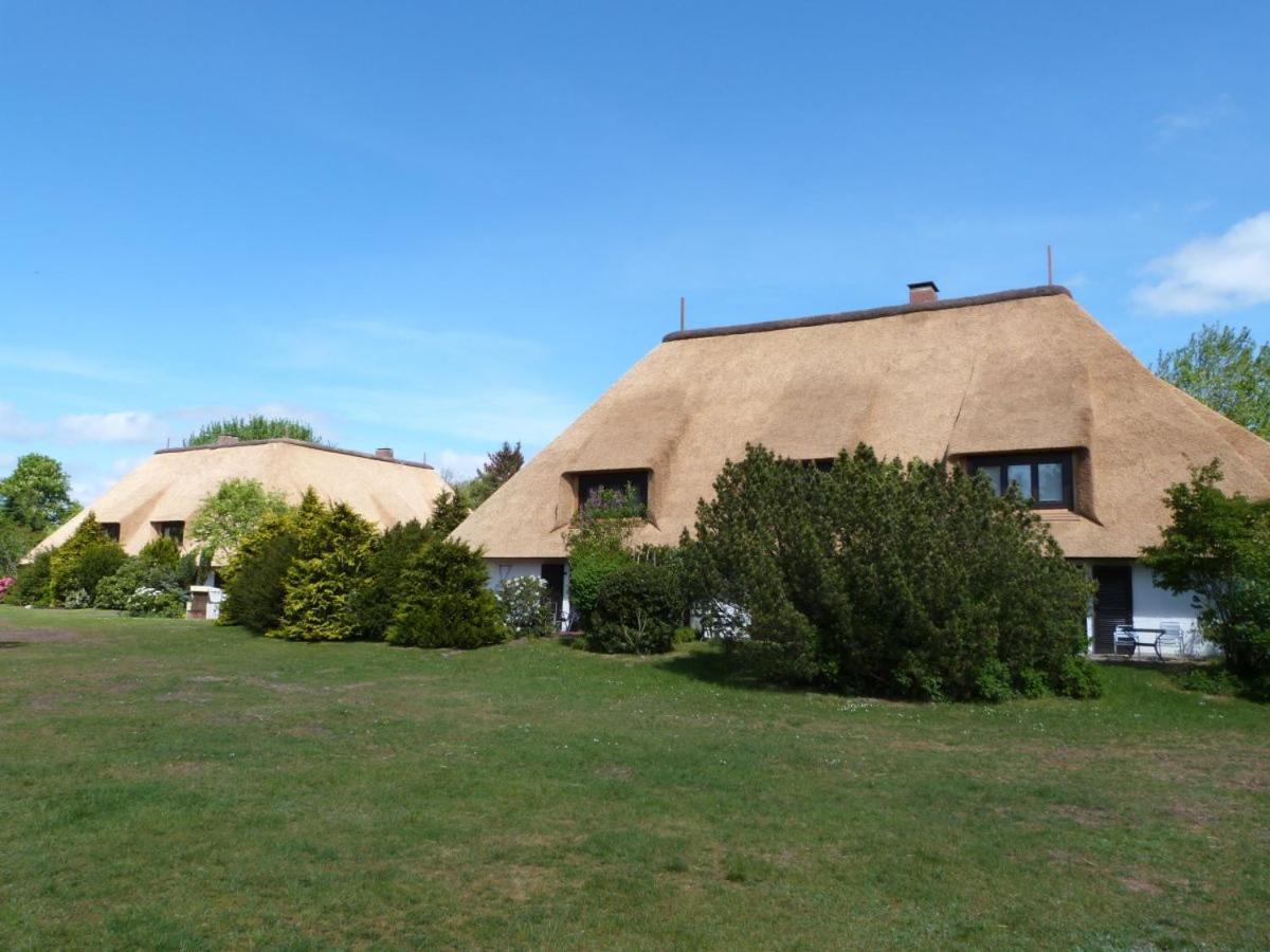 Ferienwohnung "Strandschnecke" Im Haus Hallig Oland Санкт Петер-Ординг Екстериор снимка
